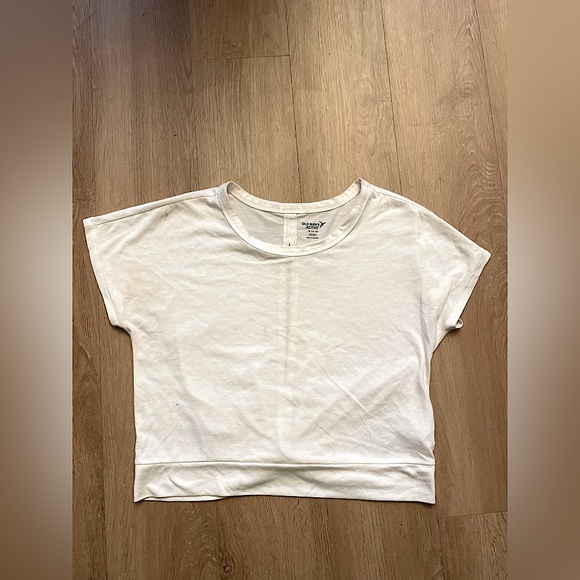 Other - Old Navy active cropped T SZ XL